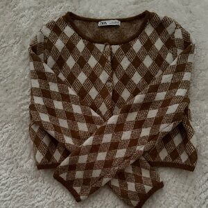 Zara Women's Brown and Cream Argyle Cardigan